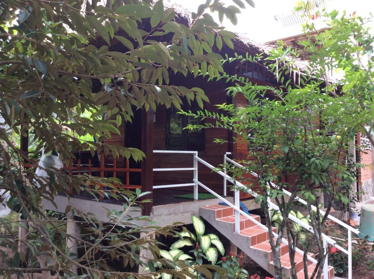 Quoc Phuong Riverside Homestay Ben Tre Kültér fotó